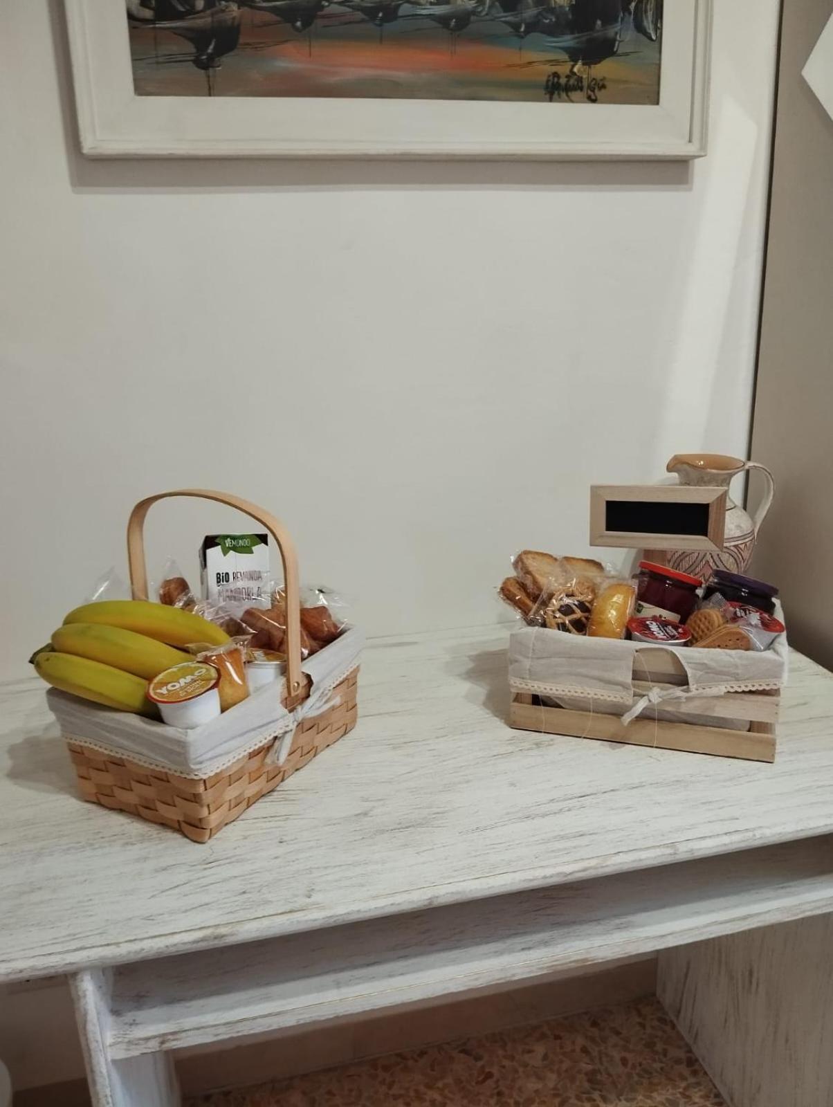 The Family House Hotel Livorno Bagian luar foto