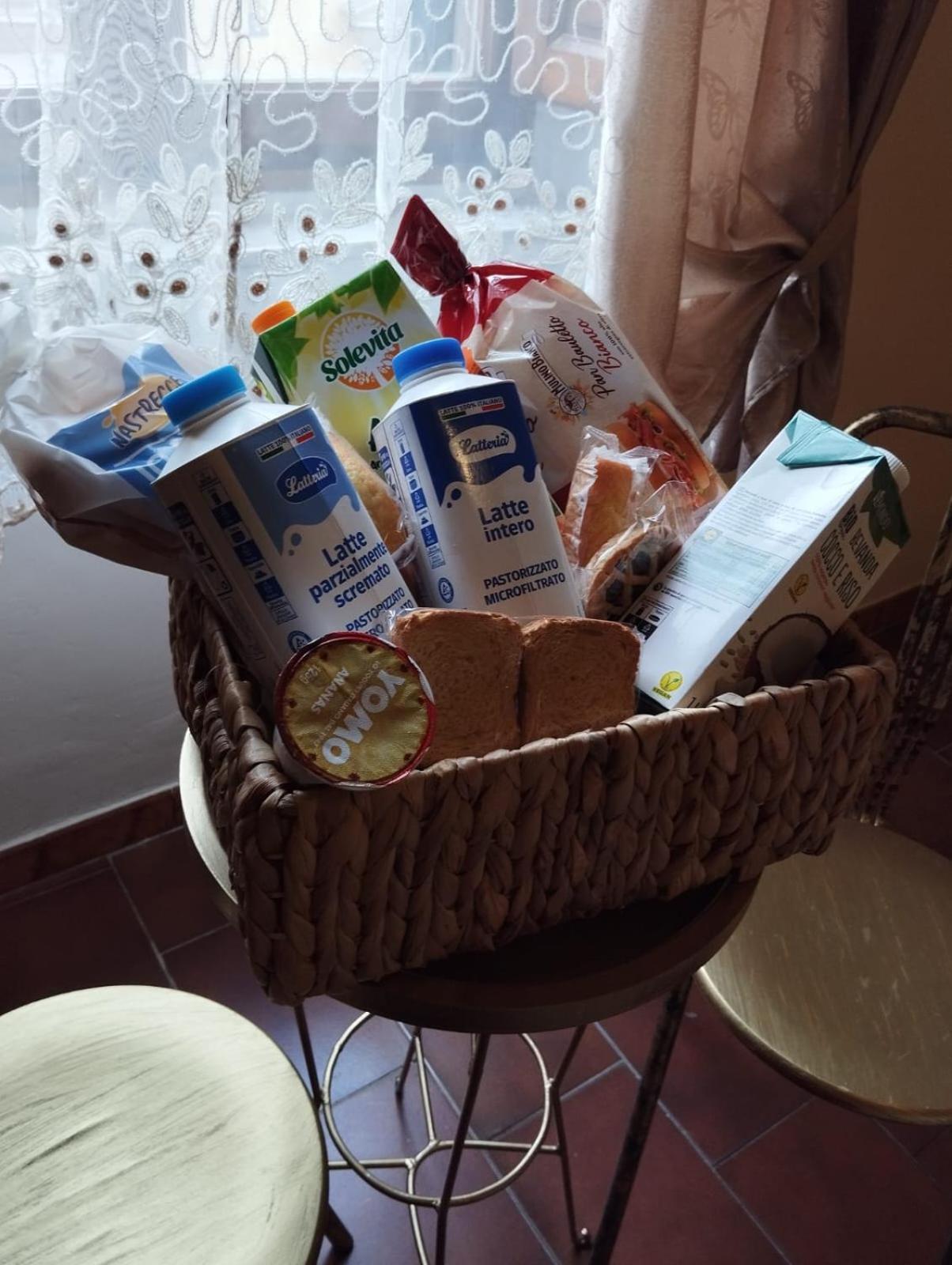 The Family House Hotel Livorno Bagian luar foto