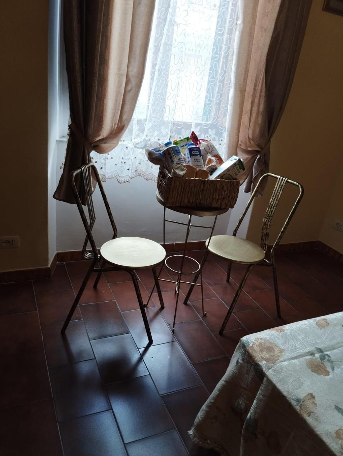 The Family House Hotel Livorno Bagian luar foto